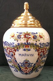 Royal Goedewaagen Delft Tobacco Jar