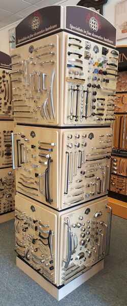 Top Knobs Cabinet Hardware