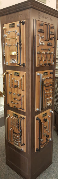 Schaub Cabinet Hardware